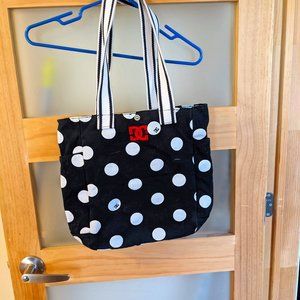DC TOTE BAG